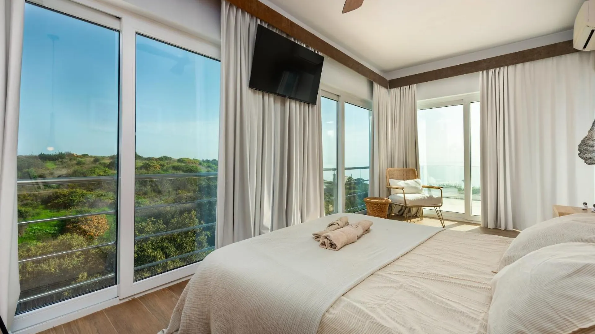 Villa Punta Europa - Private Pool With Seaview Торрегуадиаро
